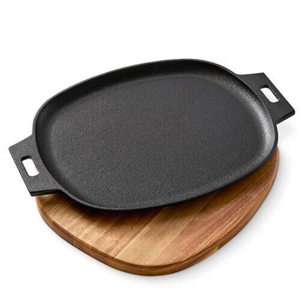 NIB~PAMPERED CHEF~Cast Iron Sizzle Skillet & Wood Trivet